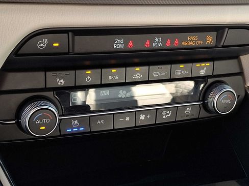 Used 2021 MAZDA CX-9 Signature AWD/4WD image 16