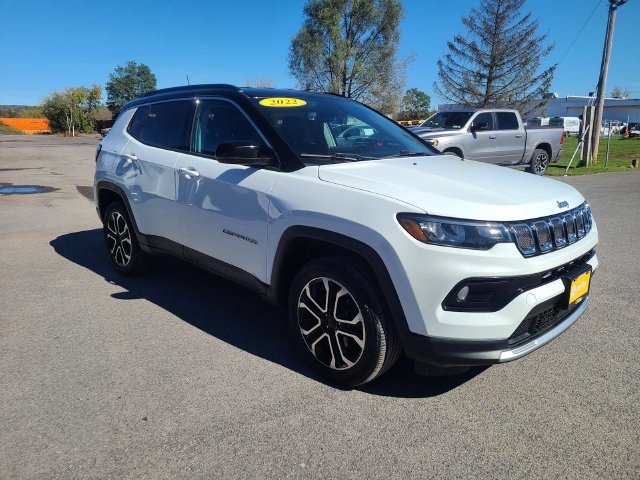 Used 2022 Jeep Compass Limited AWD/4WD image 4