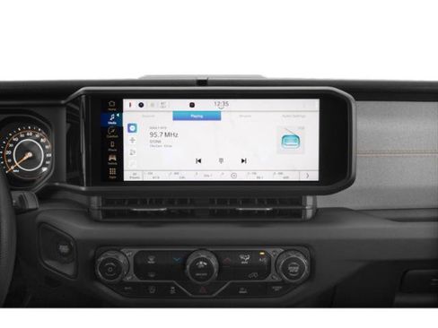 Certified 2025 Jeep Gladiator Sport AWD/4WD image 10