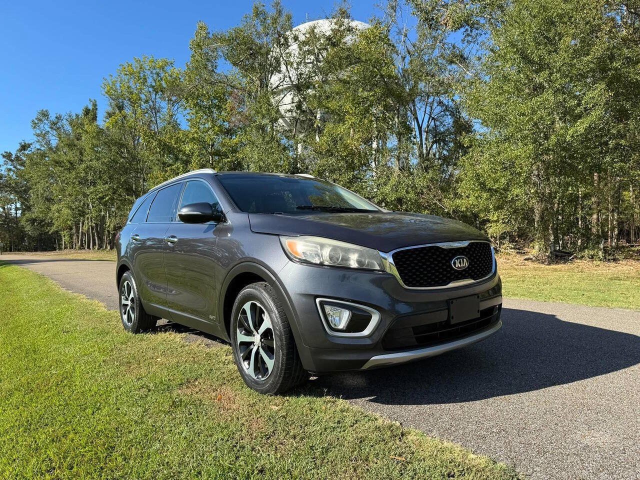 Used 2016 Kia Sorento EX AWD/4WD image 2