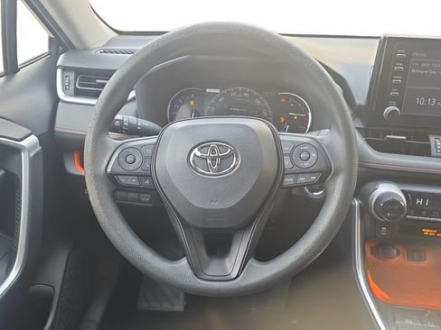 Used 2019 Toyota RAV4 Adventure image 12