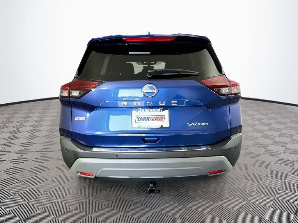 Certified 2023 Nissan Rogue SV w/ SV Premium B Package AWD/4WD image 10