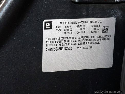 Used 2013 Cadillac XTS Luxury FWD image 38