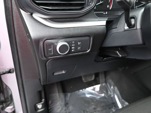 Certified 2022 Ford Explorer XLT image 12