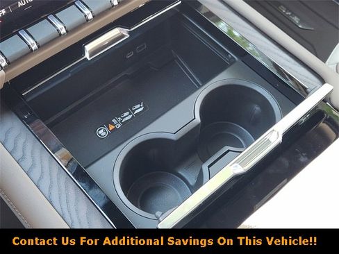 New 2026 GMC Yukon Denali w/ LPO, Floor Liner Package image 15