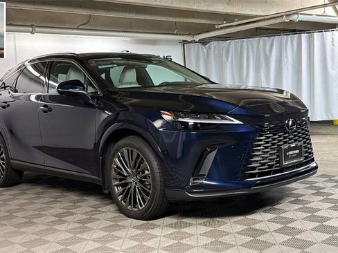 Used 2025 Lexus RX 450h AWD w/ Luxury Package image 1