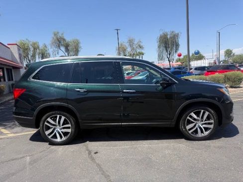 Used 2016 Honda Pilot Touring image 2