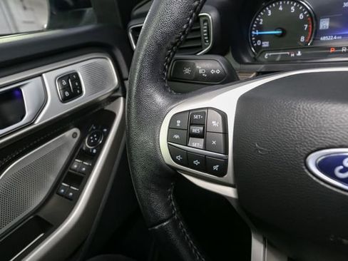 Used 2023 Ford Explorer Limited w/ Limited Technology Package AWD/4WD image 34