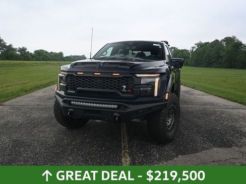 Used 2025 Ford F150 Raptor w/ Equipment Group 803A Raptor R AWD/4WD image 41