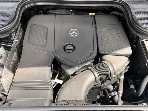 Certified 2026 Mercedes-Benz GLE 450e 4MATIC image 33