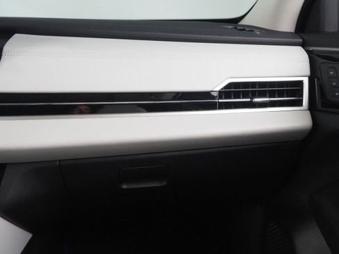 Used 2025 Mitsubishi Outlander SEL image 44