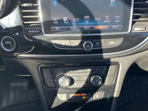 Used 2019 Buick Encore Sport Touring AWD/4WD image 22