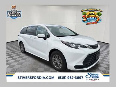 Used 2026 Toyota Sienna LE