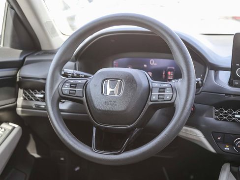 Used 2023 Honda Accord EX image 18