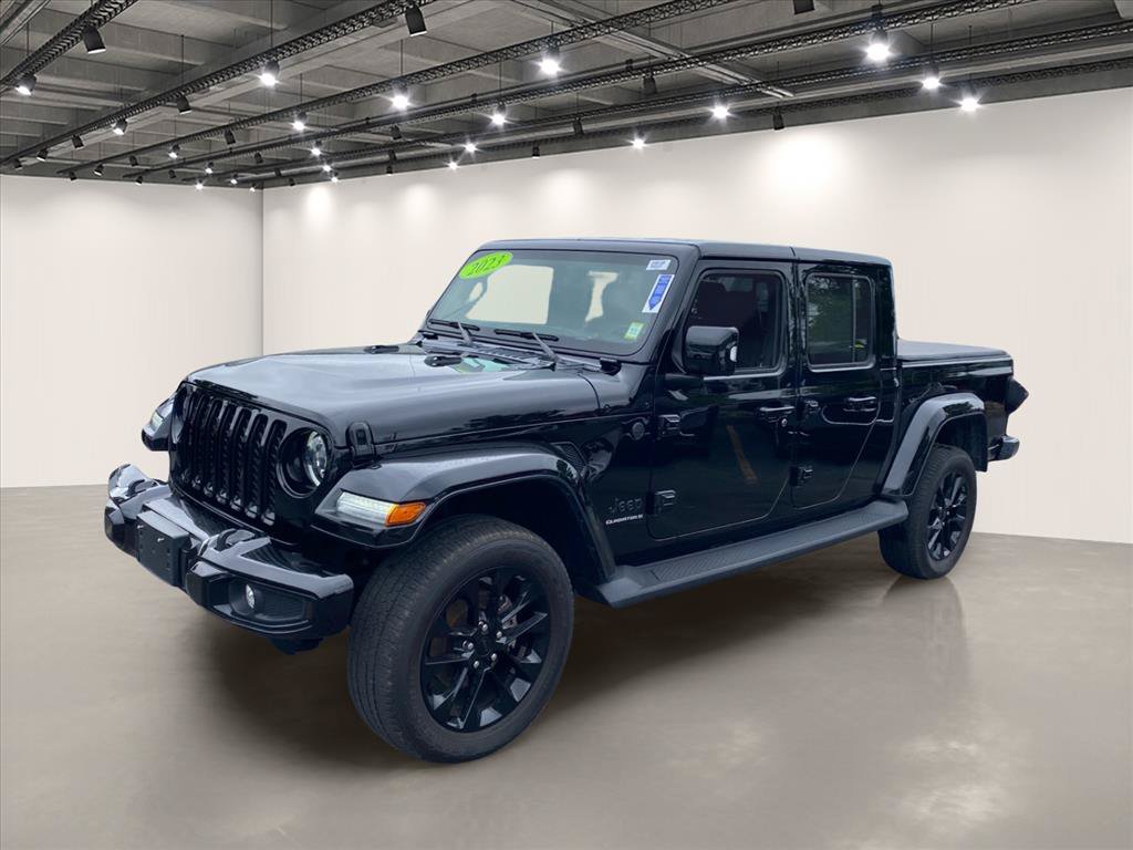 Used 2023 Jeep Gladiator Overland AWD/4WD image 3