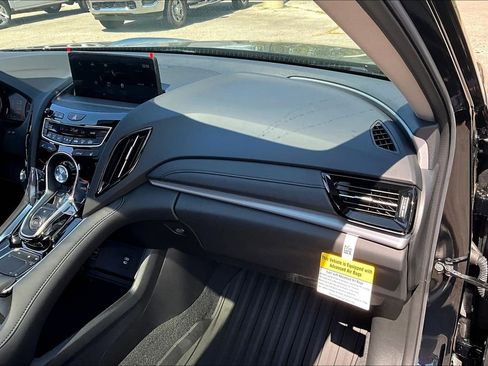 Used 2024 Acura RDX SH-AWD image 21