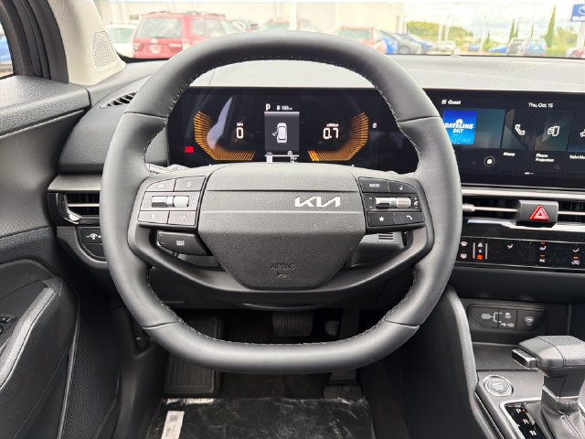 New 2027 Kia Sportage LX FWD image 10