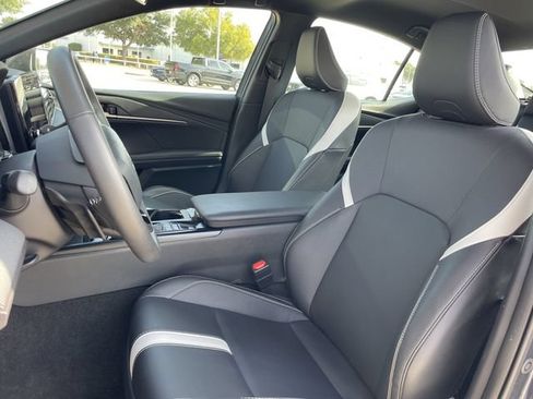 Used 2026 Toyota Camry SE FWD image 26