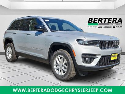 New 2025 Jeep Grand Cherokee Laredo X