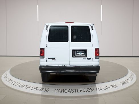 Used 2013 Ford E-150 and Econoline 150 RWD image 5