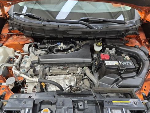Used 2020 Nissan Rogue SV w/ Sun & Sound Touring Package AWD/4WD image 35