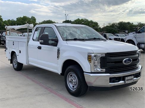 Used 2019 Ford F350 XL w/ XL Value Package RWD image 3