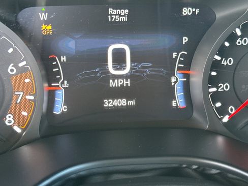 Used 2025 Jeep Compass Trailhawk AWD/4WD image 28