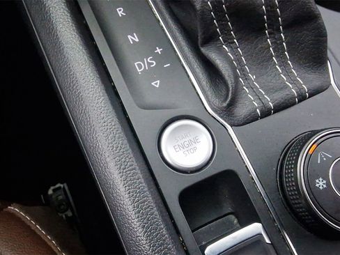 Used 2021 Volkswagen Atlas SE w/ Panoramic Sunroof Package image 20