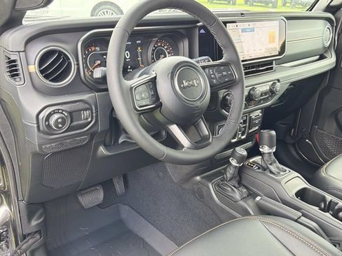 New 2026 Jeep Gladiator Sport AWD/4WD image 22