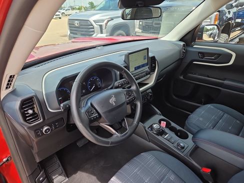 Used 2024 Ford Bronco Sport Heritage w/ Heritage Convenience Package AWD/4WD image 10