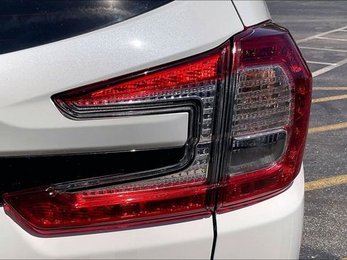 Used 2025 Subaru Ascent Onyx Edition AWD/4WD image 34