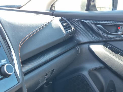 Certified 2023 Subaru Crosstrek 2.0i Premium image 31