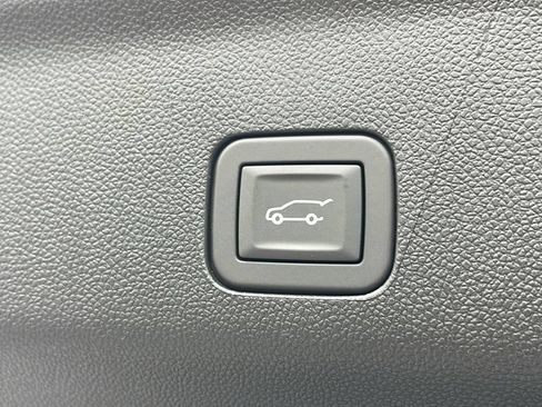 New 2026 GMC Yukon XL Elevation w/ Elevation Premium Package AWD/4WD image 28