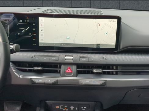 New 2025 Kia K4 GT-Line w/ GT-Line Premium Package FWD image 14