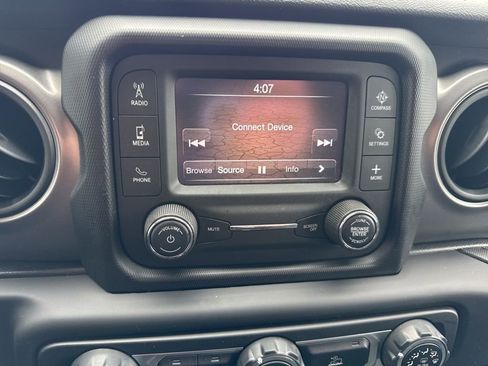 Used 2021 Jeep Wrangler Unlimited Sport AWD/4WD image 20