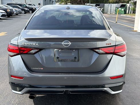 Used 2025 Nissan Sentra SR FWD image 10