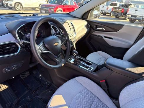 Used 2024 Chevrolet Equinox LS w/ LS Convenience Package image 13