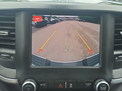 Used 2023 RAM 2500 Big Horn w/ Level 1 Equipment Group AWD/4WD image 14