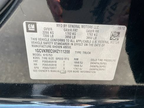 Used 2017 Chevrolet Silverado 1500 LT w/ All Star Edition AWD/4WD image 30