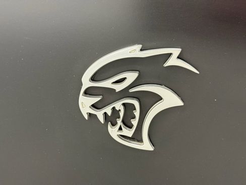 Used 2019 Dodge Challenger SRT Hellcat image 18