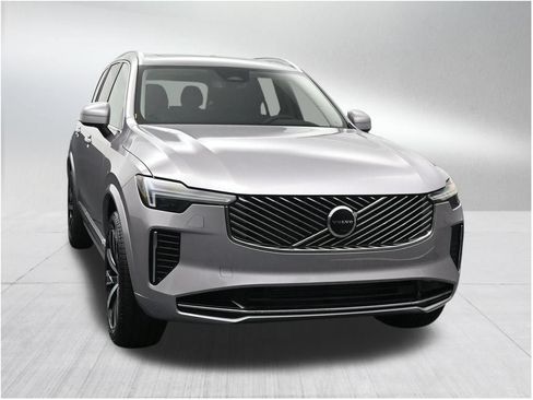 New 2026 Volvo XC90 T8 Core AWD/4WD image 7
