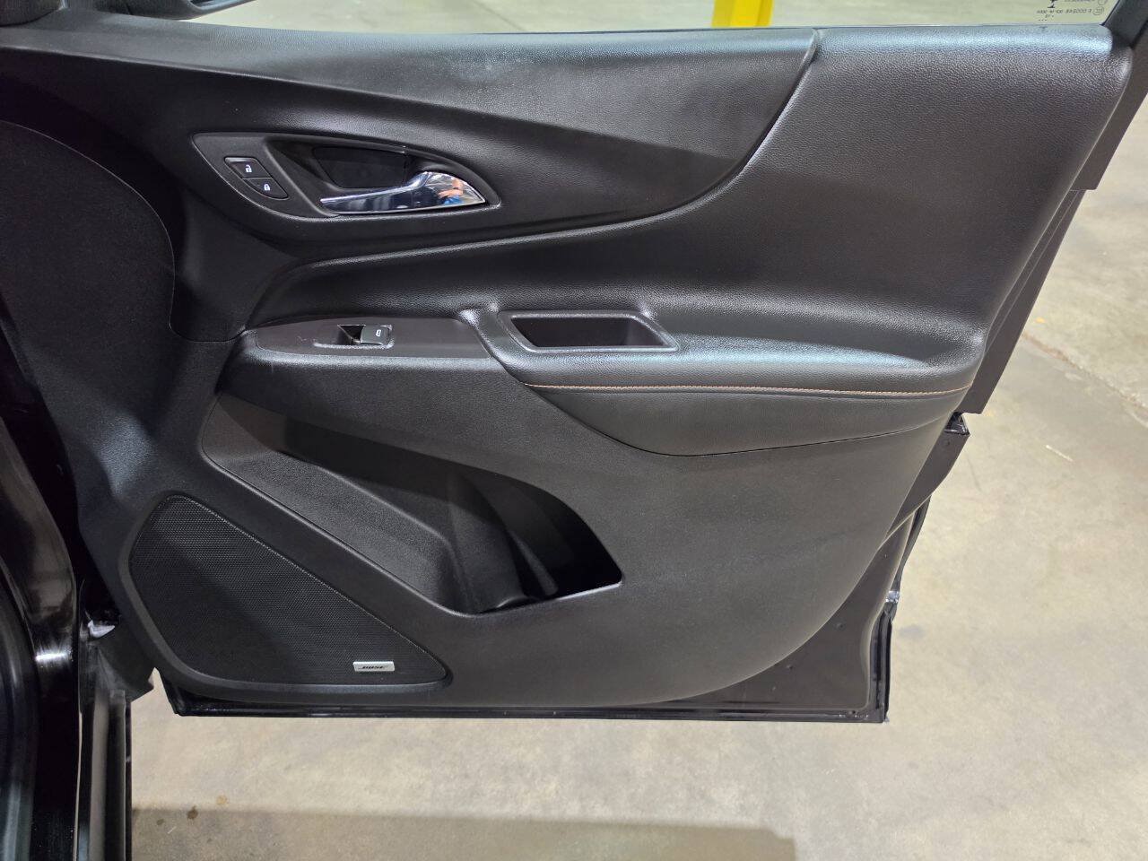 Used 2020 Chevrolet Equinox Premier AWD/4WD image 34