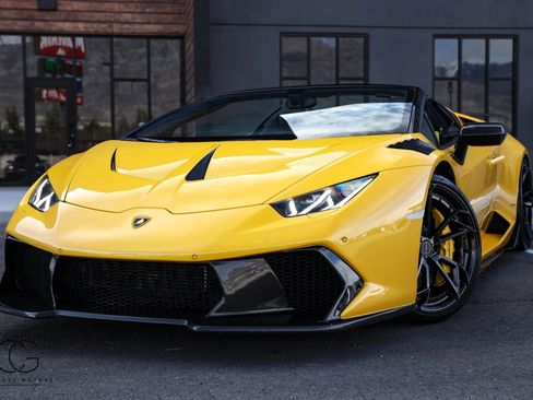 Used 2016 Lamborghini Huracan LP 610-4 AWD/4WD image 2