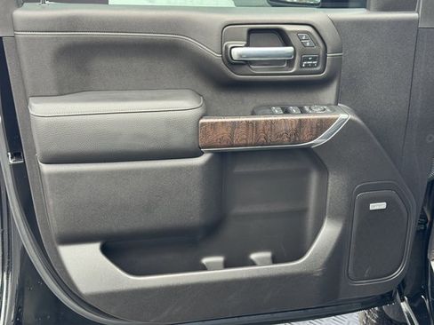 Used 2022 GMC Sierra 2500 Denali w/ Denali Ultimate Package image 13