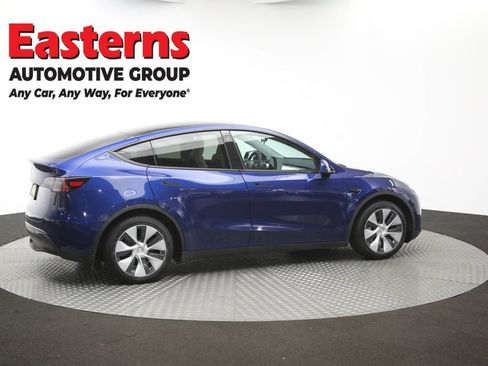 Used 2023 Tesla Model Y Long Range AWD/4WD image 39