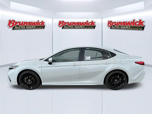 New 2026 Toyota Camry XSE FWD image 3