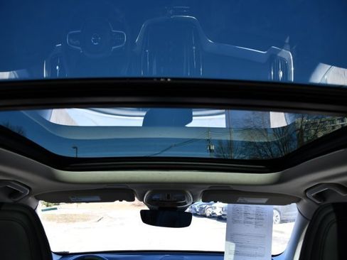 Certified 2025 Volvo XC60 B5 Plus w/ Climate Package image 24