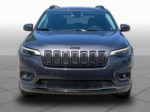 Used 2019 Jeep Cherokee Latitude Plus FWD image 4