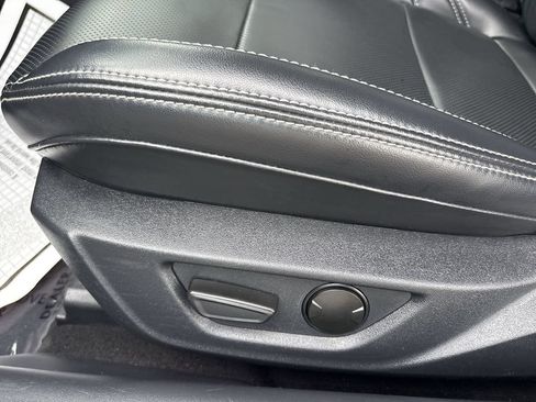 Used 2024 Ford Mustang Premium RWD image 18