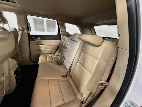 Used 2016 Jeep Grand Cherokee Limited AWD/4WD image 20